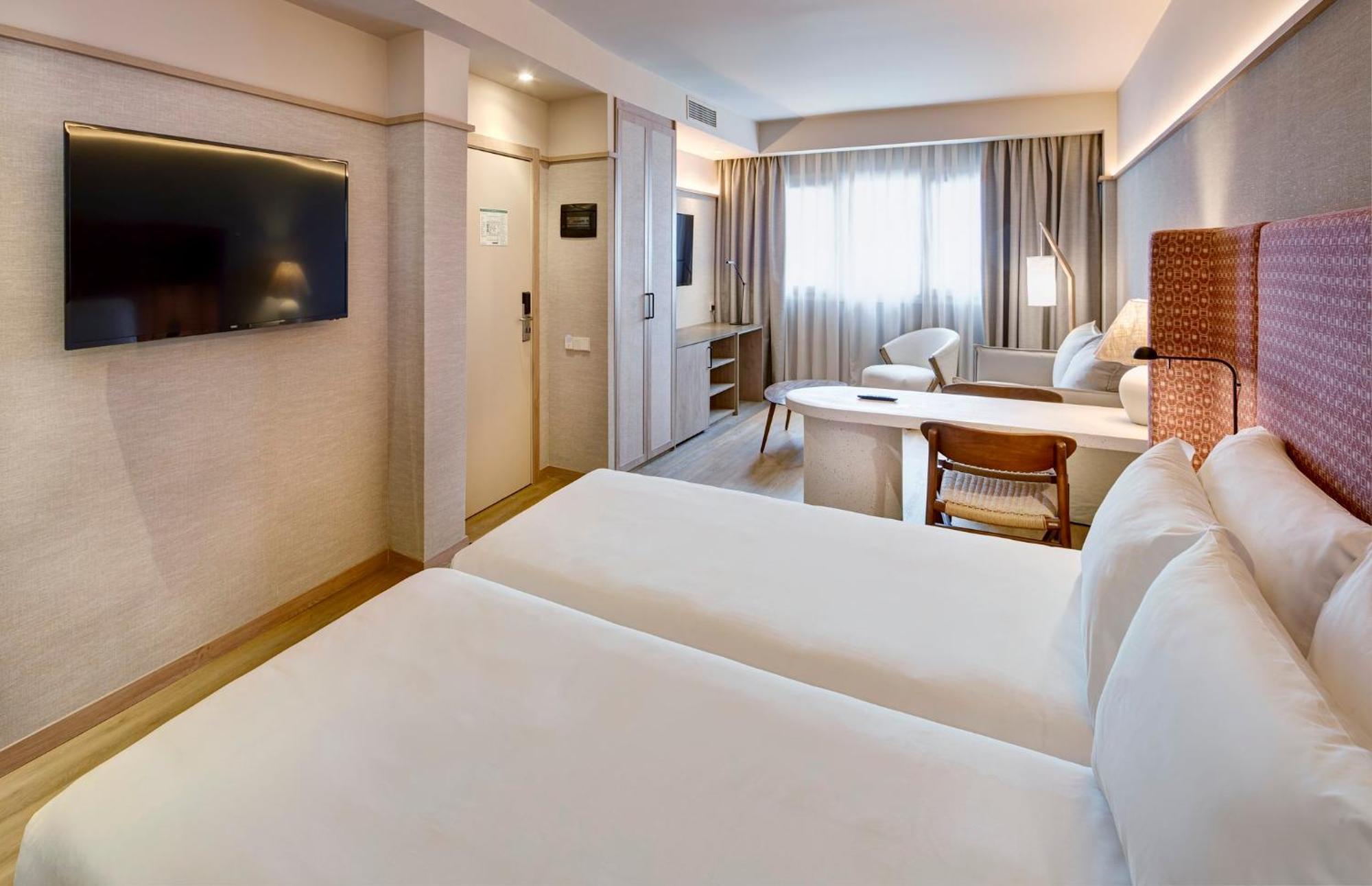 โปโซโล โฮเต็ล Hotel โปซูเอโล เด อาลาร์กอน ภายนอก รูปภาพ