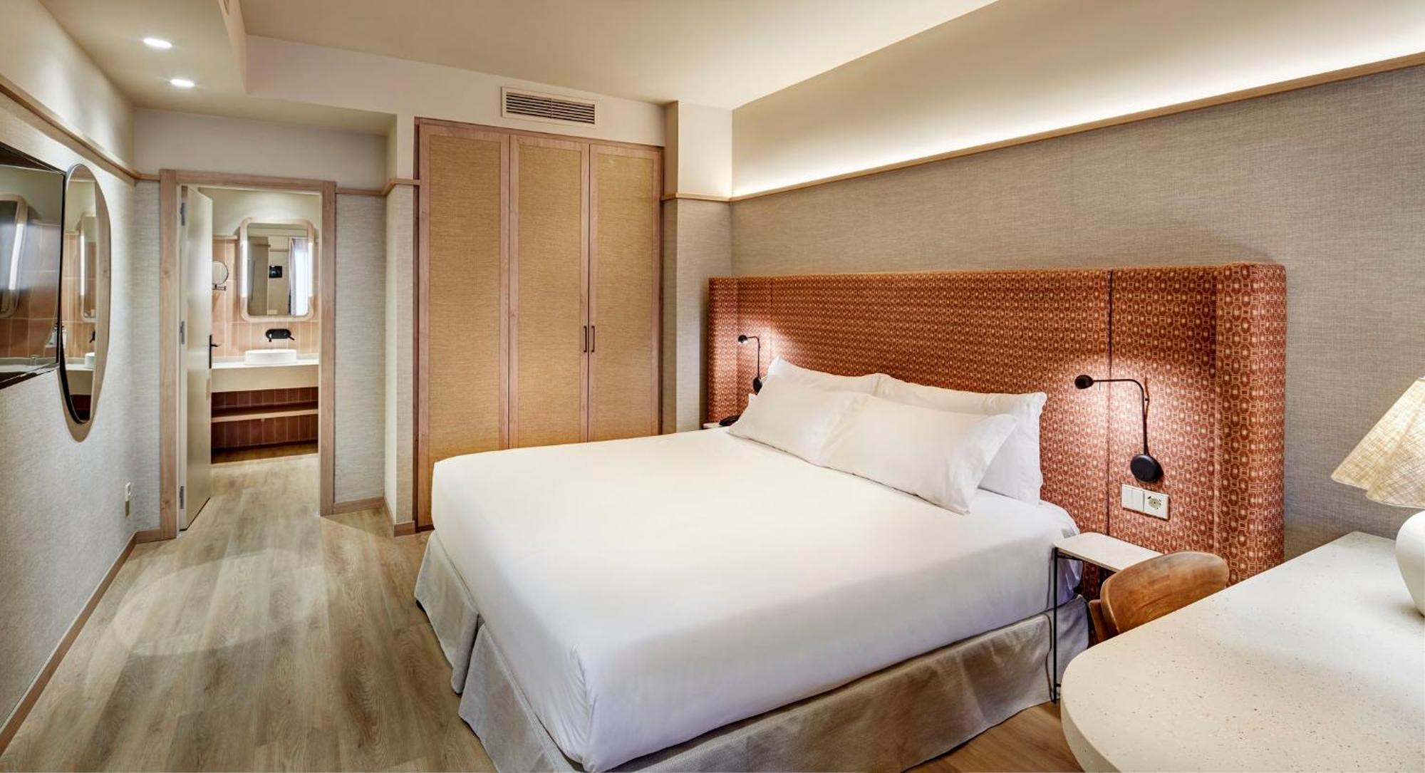โปโซโล โฮเต็ล Hotel โปซูเอโล เด อาลาร์กอน ภายนอก รูปภาพ