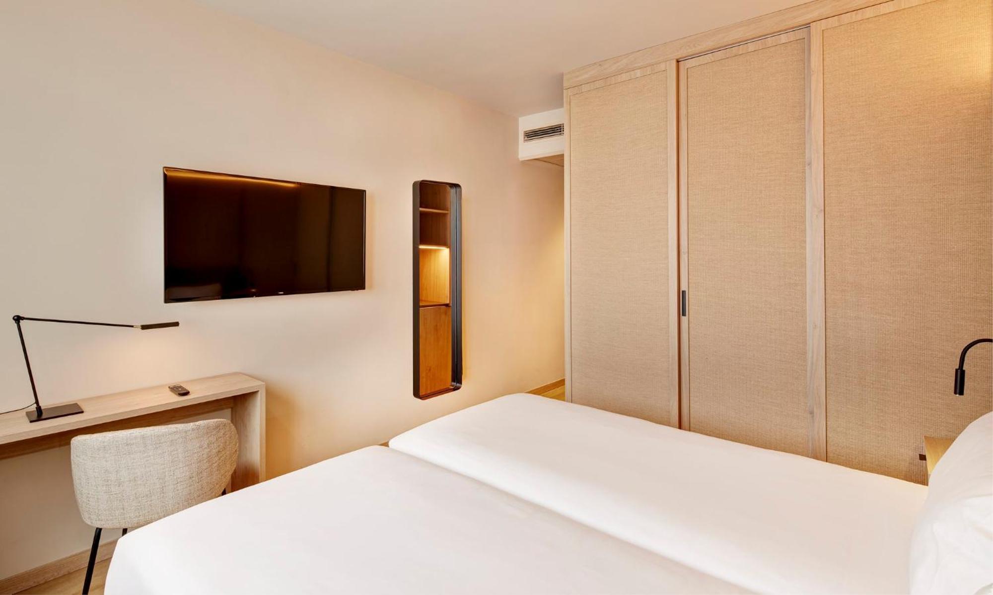 โปโซโล โฮเต็ล Hotel โปซูเอโล เด อาลาร์กอน ภายนอก รูปภาพ