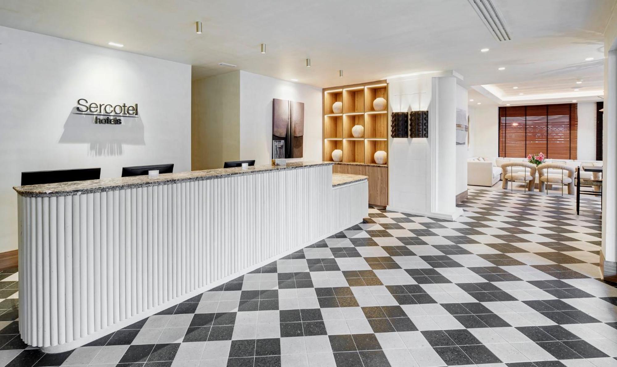 โปโซโล โฮเต็ล Hotel โปซูเอโล เด อาลาร์กอน ภายนอก รูปภาพ